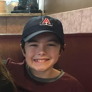 Meet your Posher, Jett